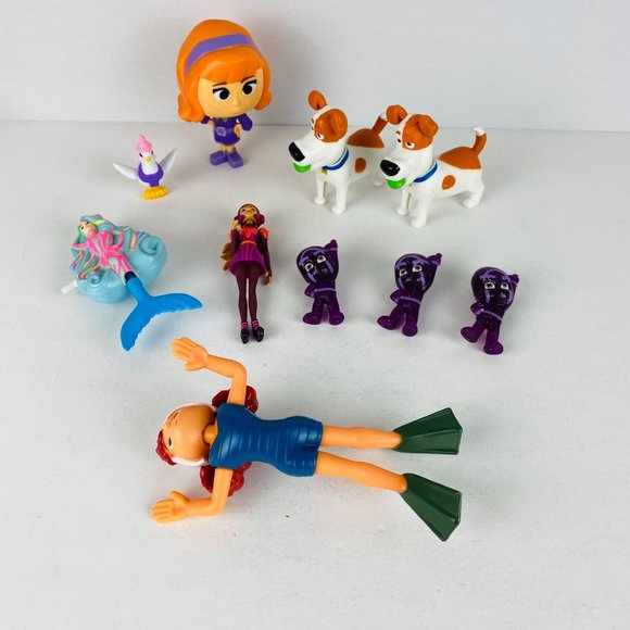 Lot of Toy Figures Scooby Disney Secret Life of Pets Luca Pretend Play Figures - Picture 5 of 6